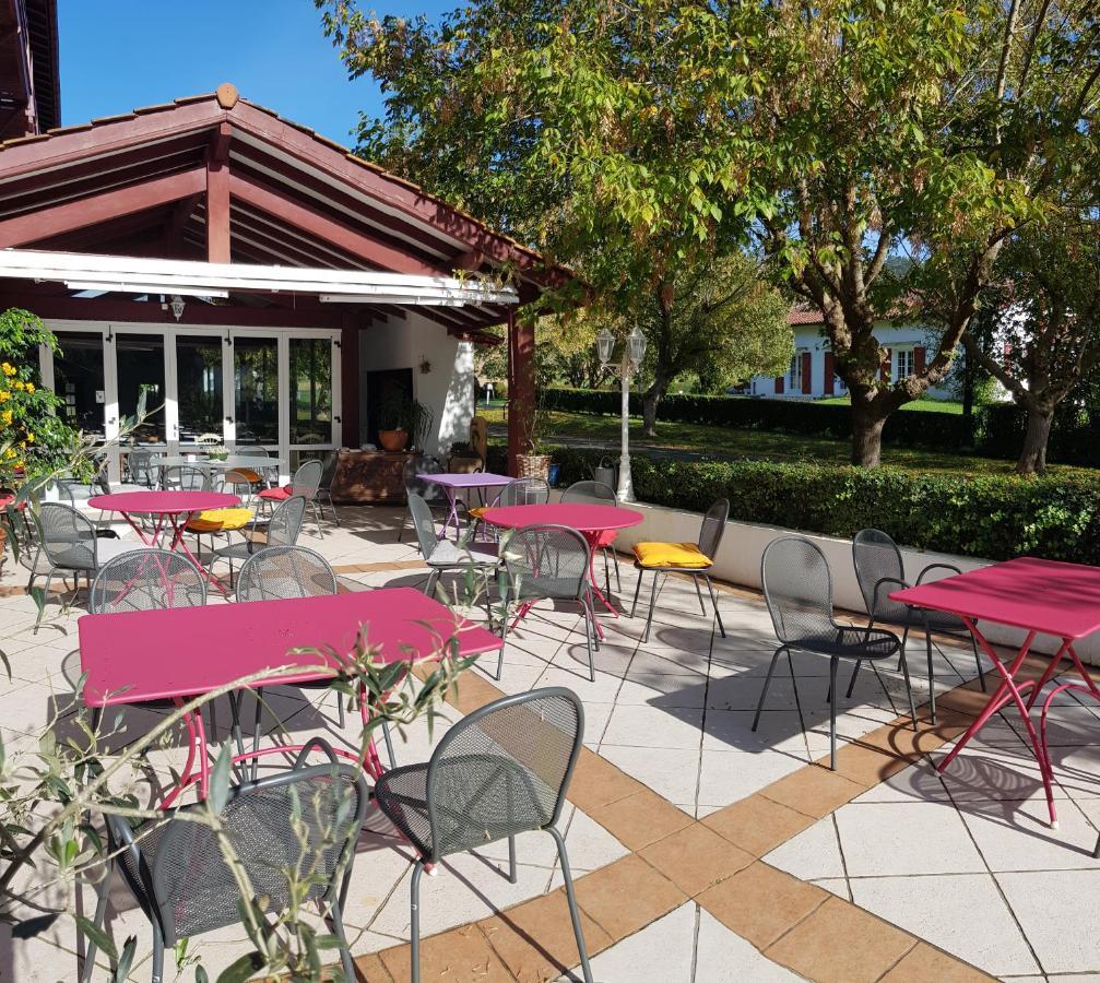 Hotel Pyrenees Atlantique Saint-Pée-sur-Nivelle Εξωτερικό φωτογραφία
