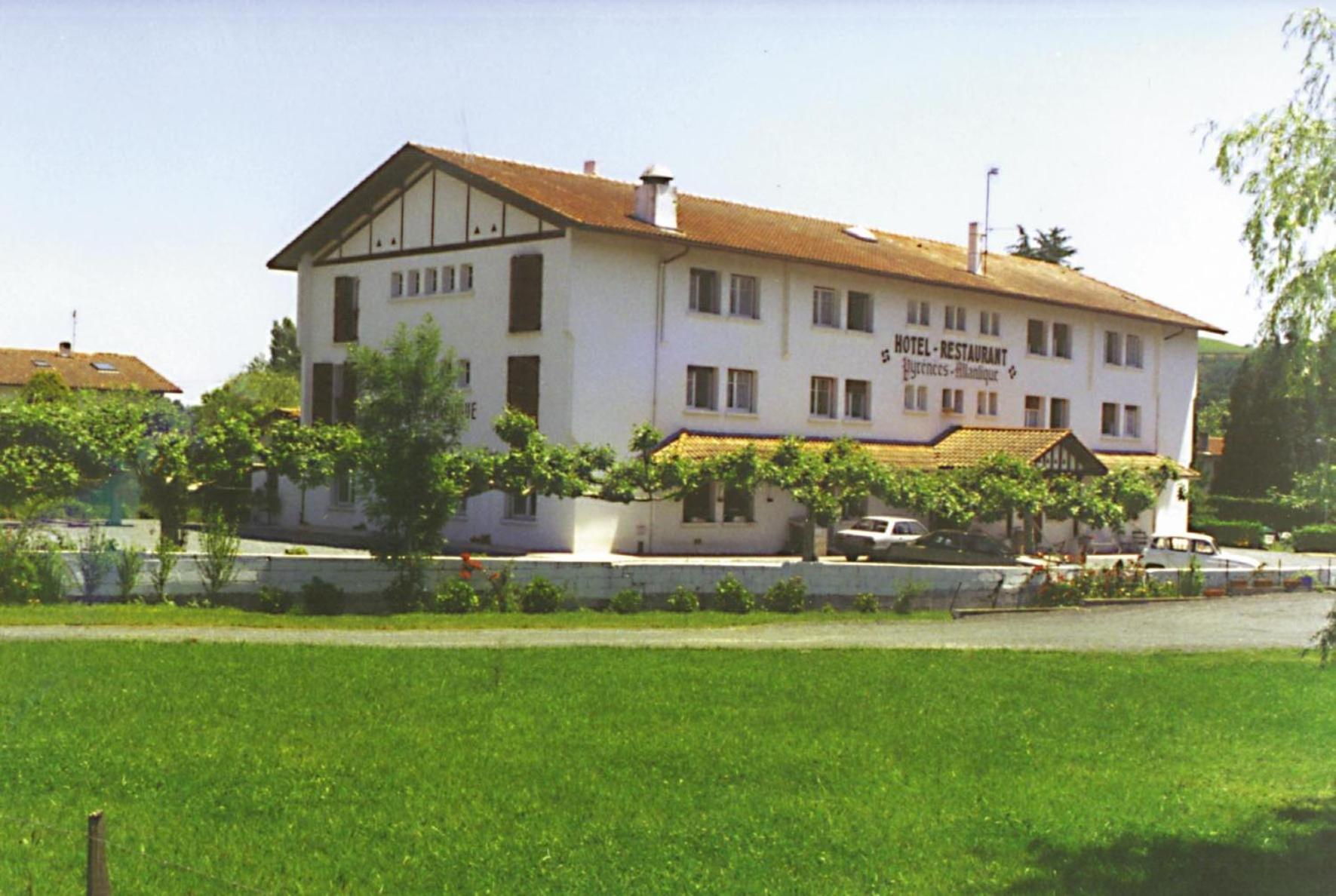 Hotel Pyrenees Atlantique Saint-Pée-sur-Nivelle Εξωτερικό φωτογραφία